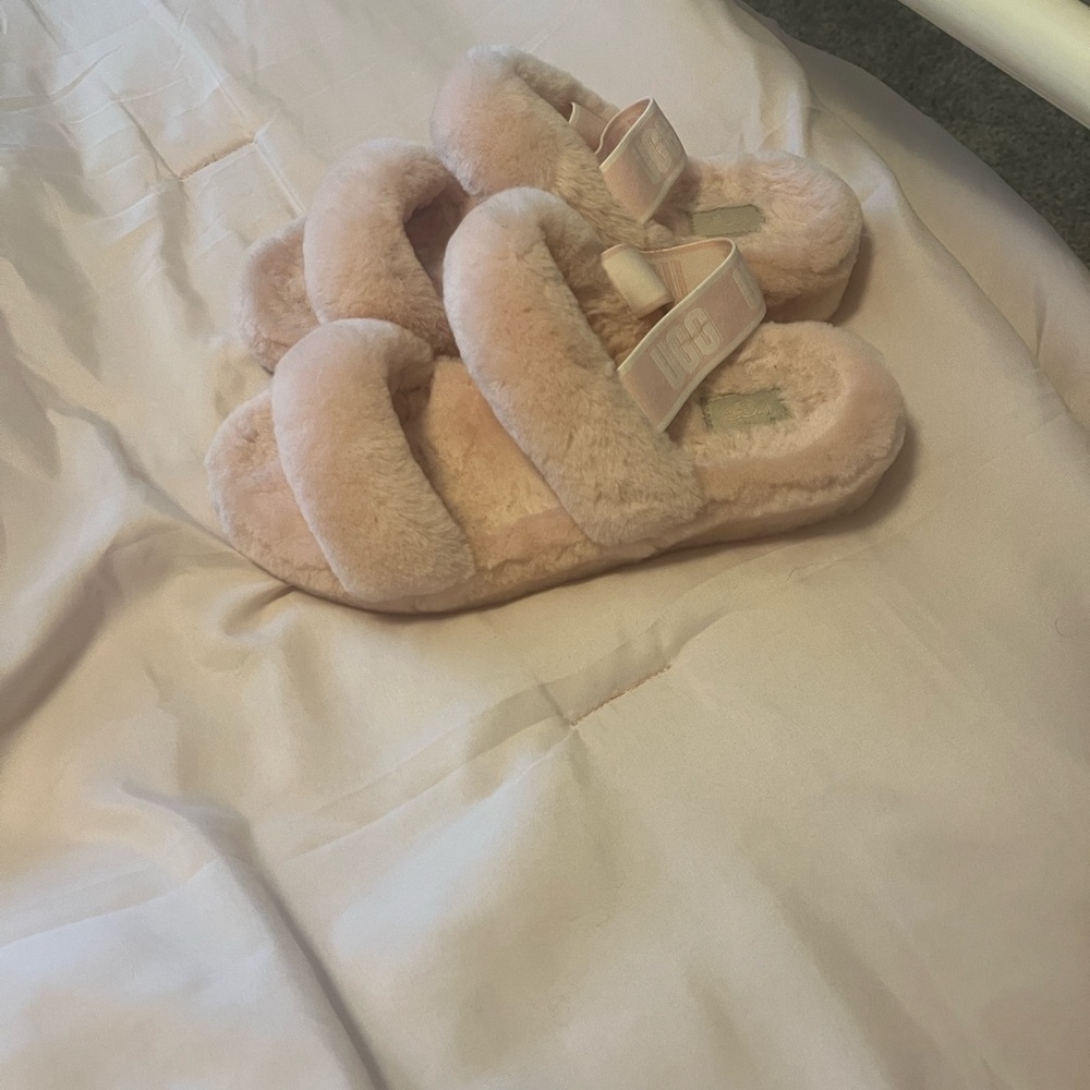 UGG Soft Pink Fluffy Sandals